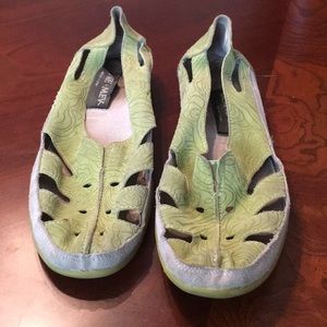Berne-Mev “Austin” Green Casual Shoes Size 36